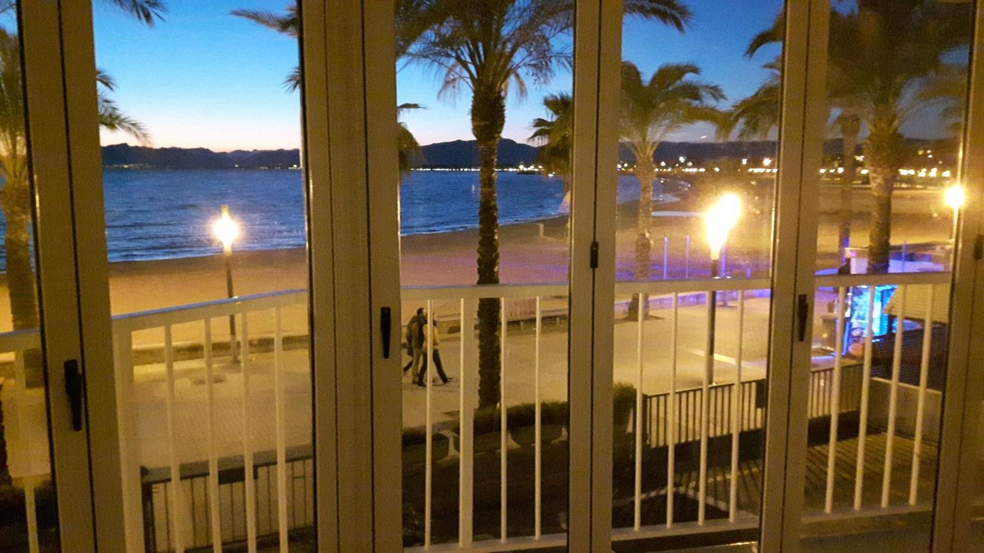 bello-horizonte Salou Esterno foto